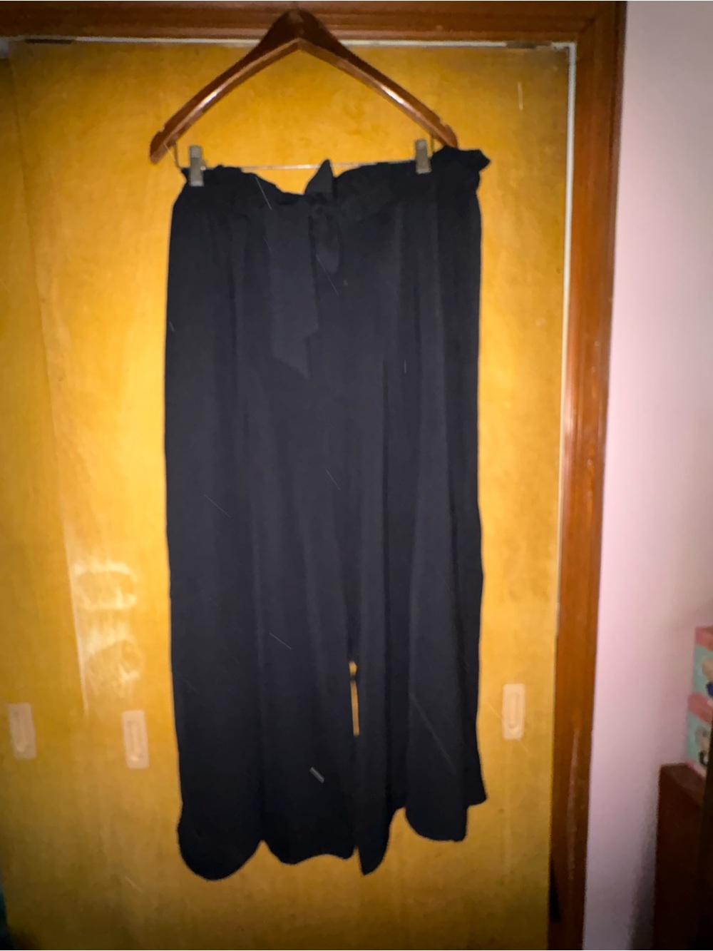 Simplee Apparel Black Wide-Leg Maxi Skirt with Tie Waist - Picture 3 of 8